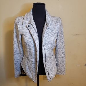Cabi XS White Sweater/Blazer-Style